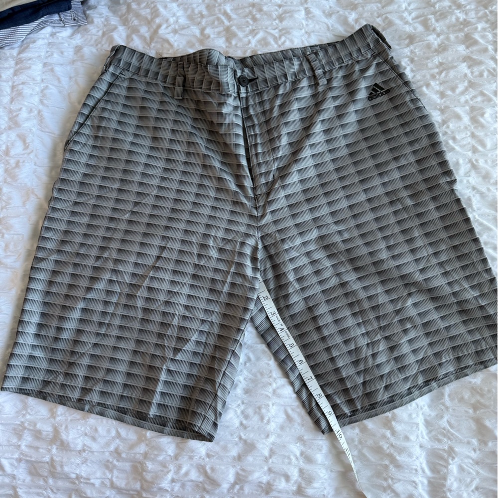 Adidas Climalite Men’s Golf Shorts - Sz 36